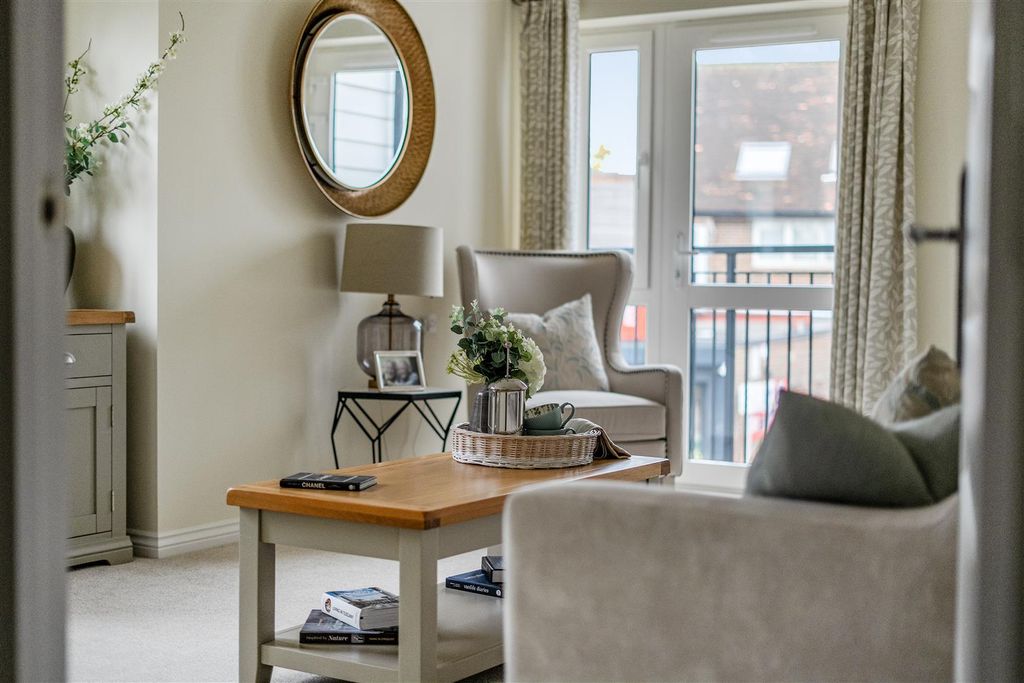 Additional image 4 of 1 bed flat for saleReedham Road, Burnham SL1
