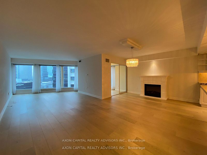 Additional image 5 of 2307-33 University Avenue, Toronto, ON, M5J 2S7