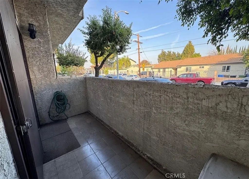 13243 Vanowen St Unit 5, North Hollywood, CA 91605