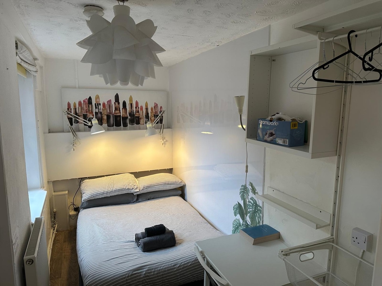 Studio Flat, Cross Green, LS9, N1 7GU