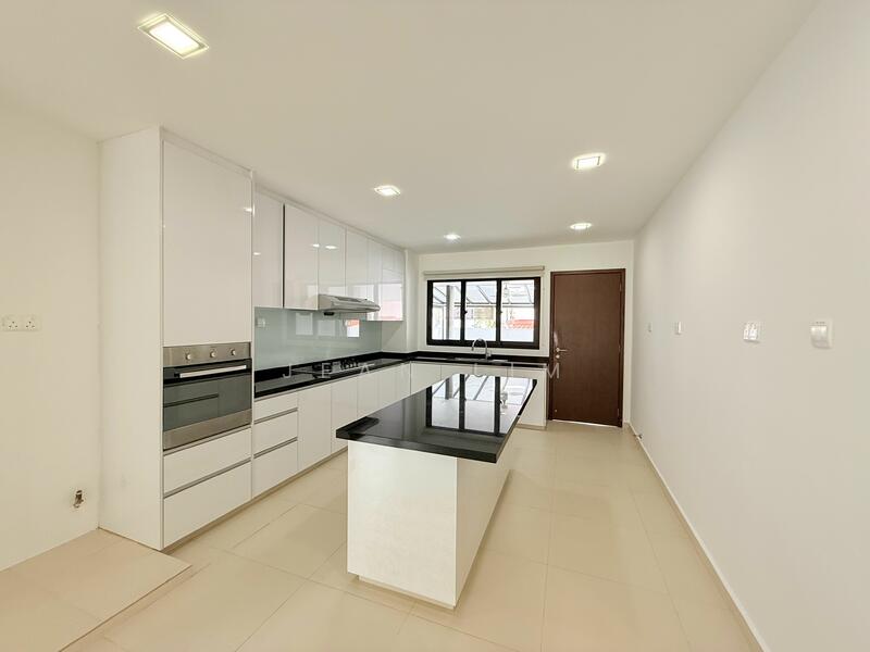 Additional image 11 of Springleaf Road