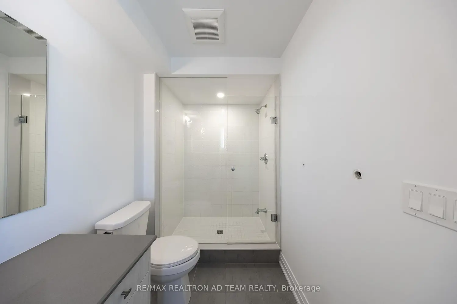 Additional image 15 of 972 Crowsnest Hollow Avenue