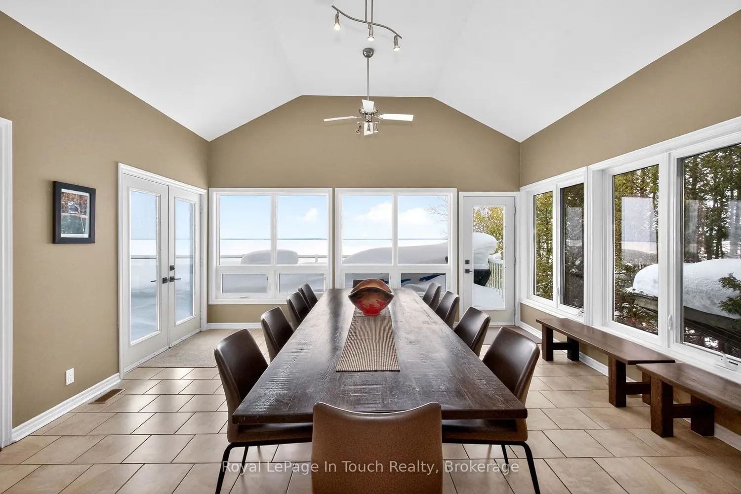 Additional image 8 of 201 Sawlog Point Road