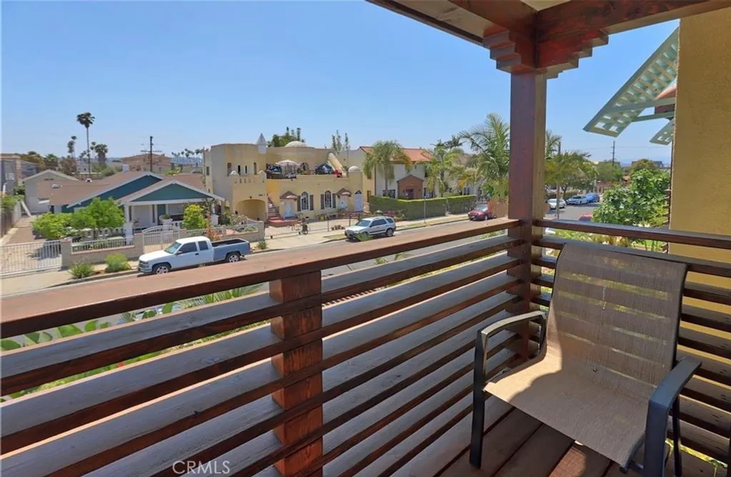 Additional image 14 of 4539 St Elmo Drive, Los Angeles, CA 90019