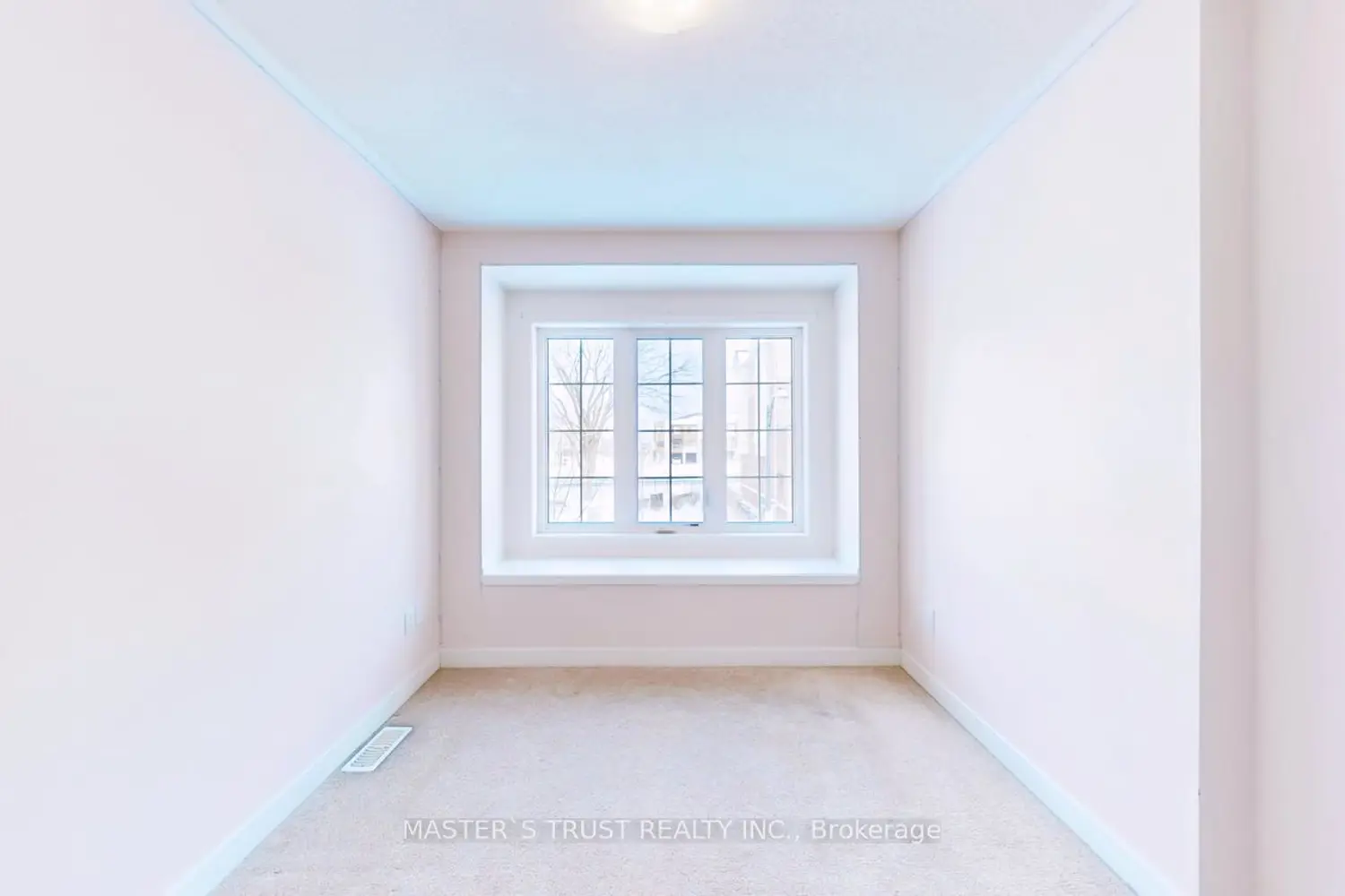 Additional image 15 of 208 Harding Park Street