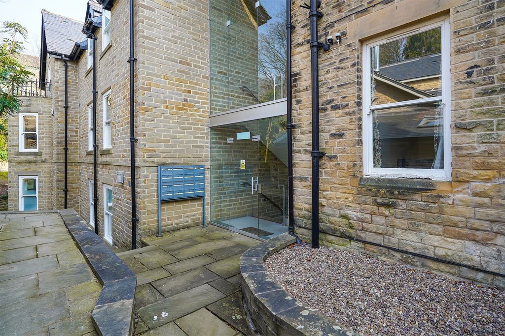Additional image 17 of 3 bed flat for saleGraham Road, Ranmoor S10