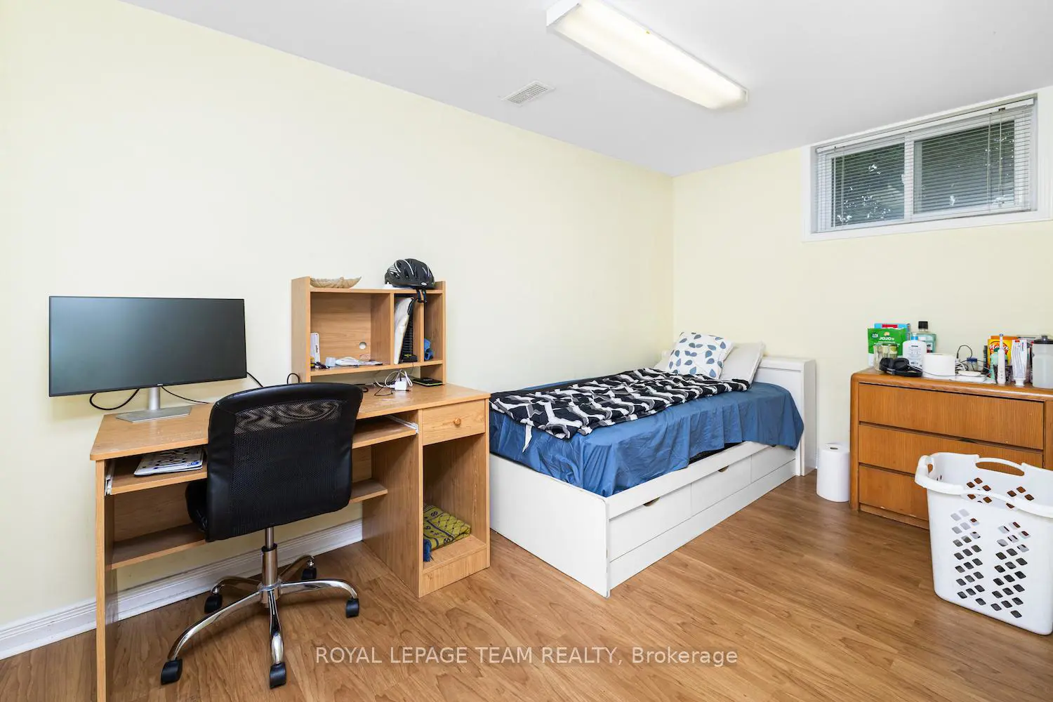 Additional image 12 of 467-469 Braydon Avenue