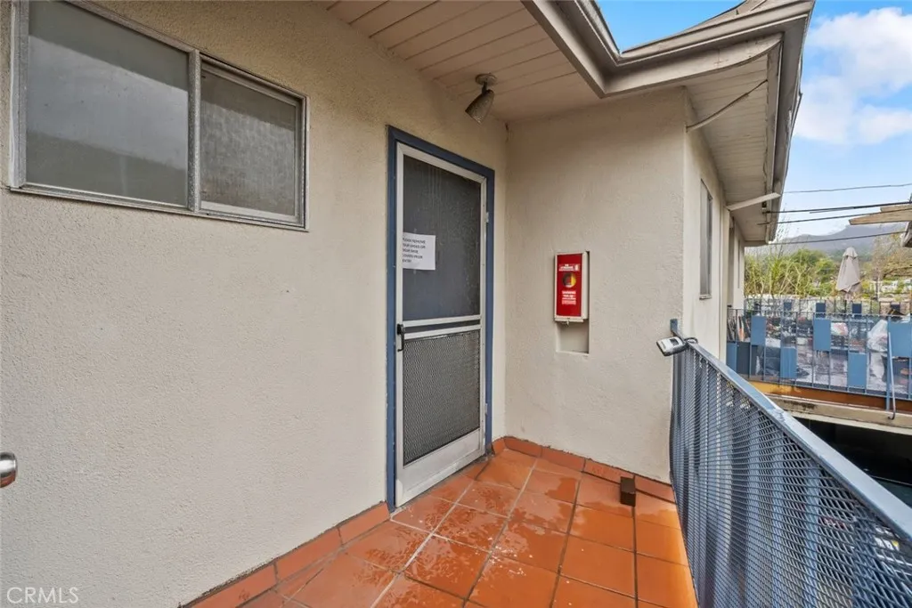 2159 La Canada Crest Drive Unit 4, La Canada Flintridge, CA 91011