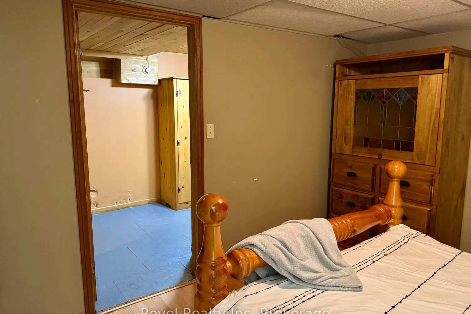 Additional image 13 of 2816 Chiswick Line