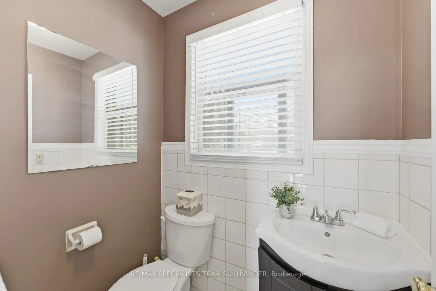 Additional image 8 of 18577 St Andrew's Road