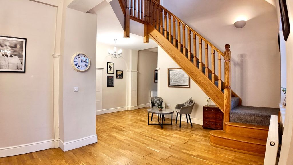 Additional image 11 of 6 bed semi-detached house for salePen-Rhiw Avenue, Oakdale NP12