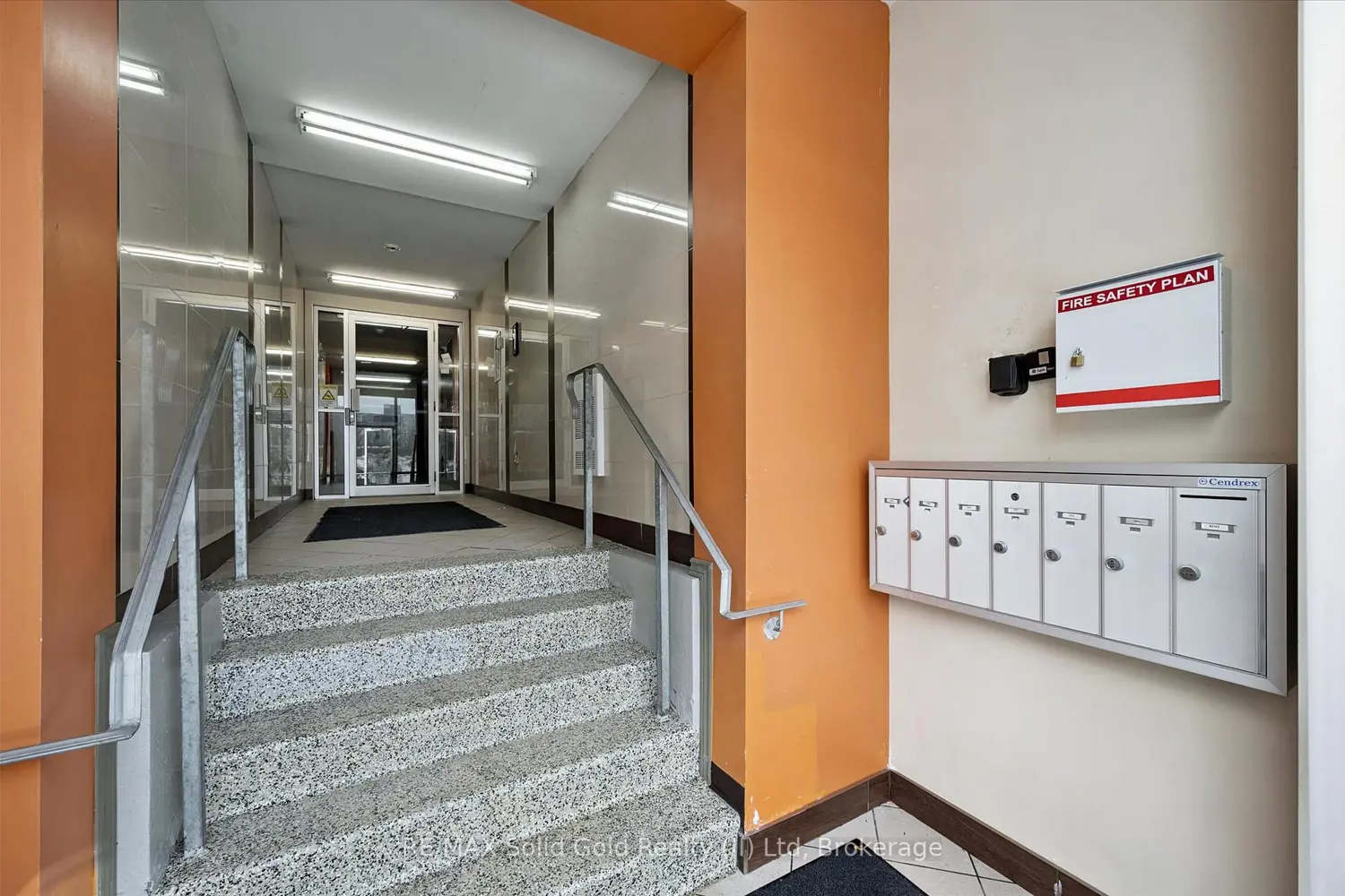 Additional image 3 of 271 Lester Street 203