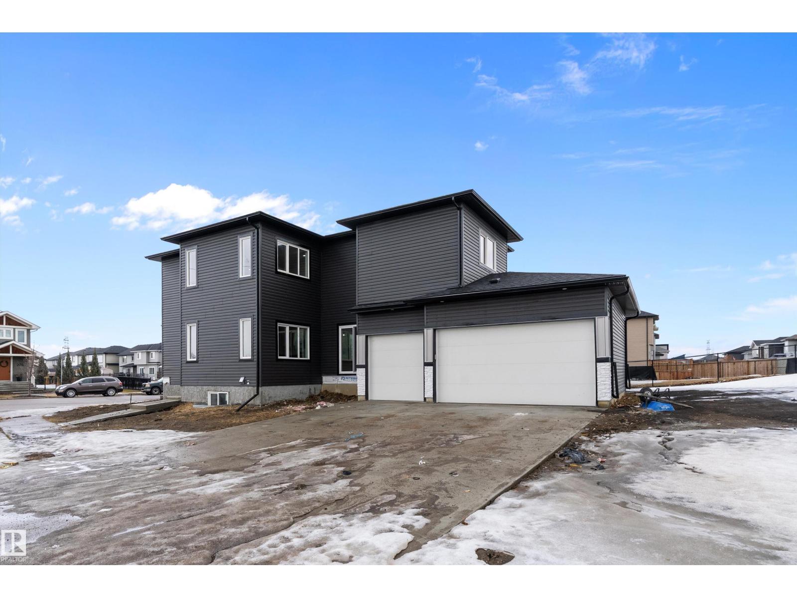 292 FRASER WY NW