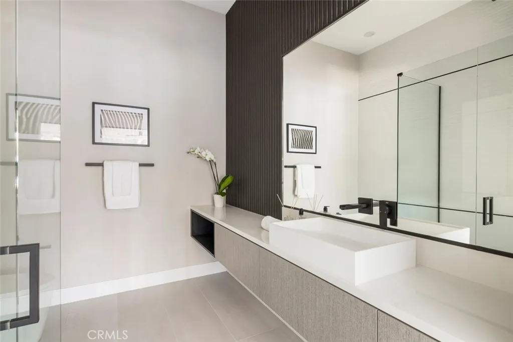 Additional image 83 of 22020 Alizondo, Woodland Hills, CA 91364