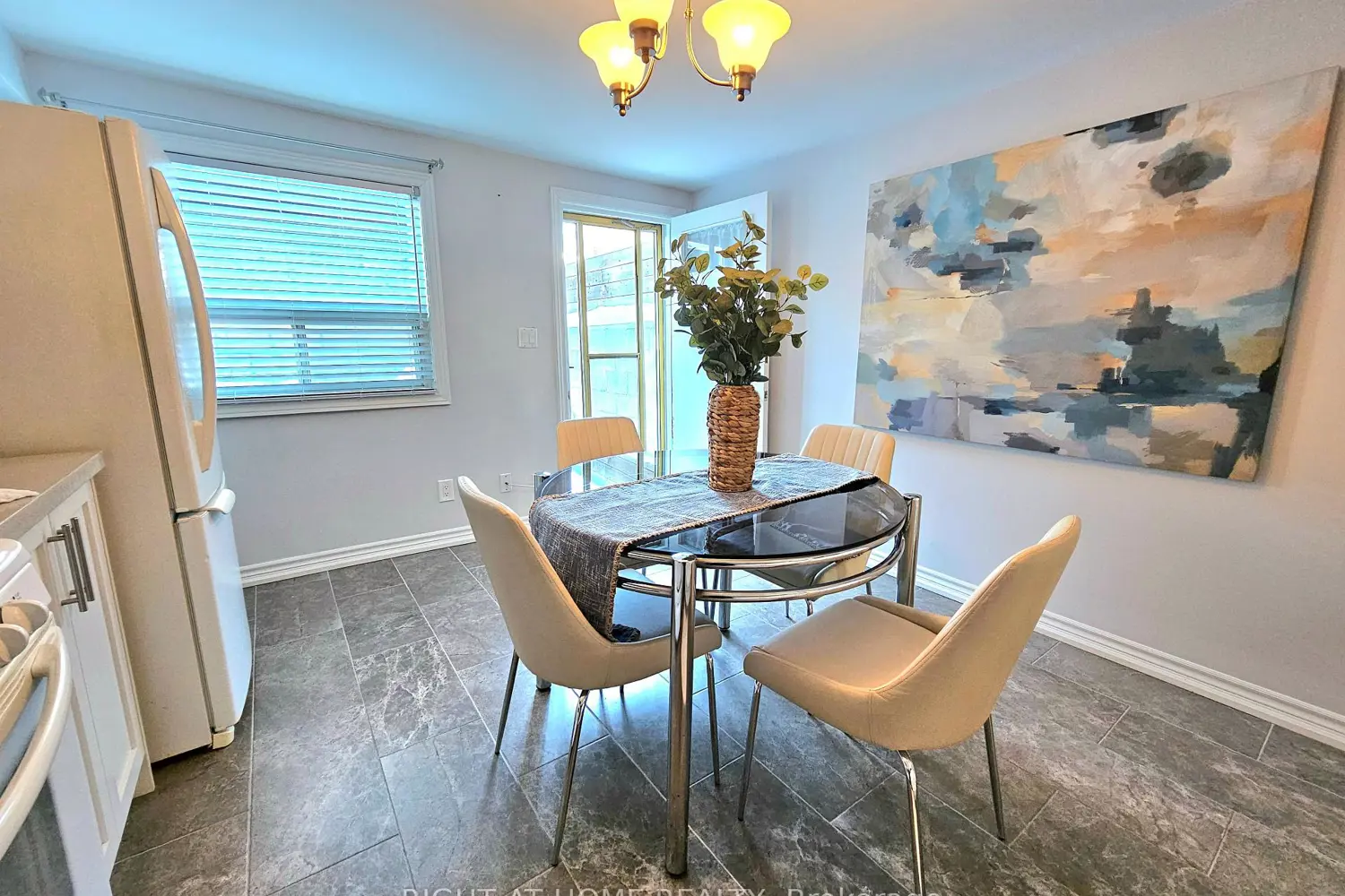 Additional image 3 of 50 Argyle Street