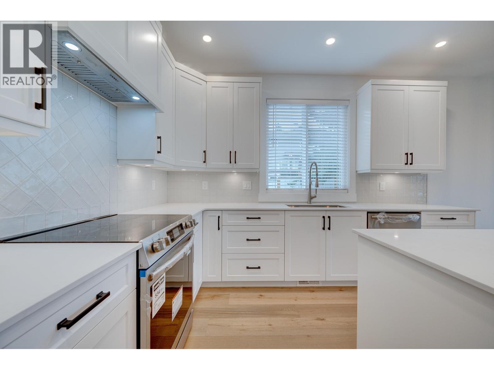 Additional image 6 of 2244 Valleyview Drive, Kamloops, BC, V2C4C7