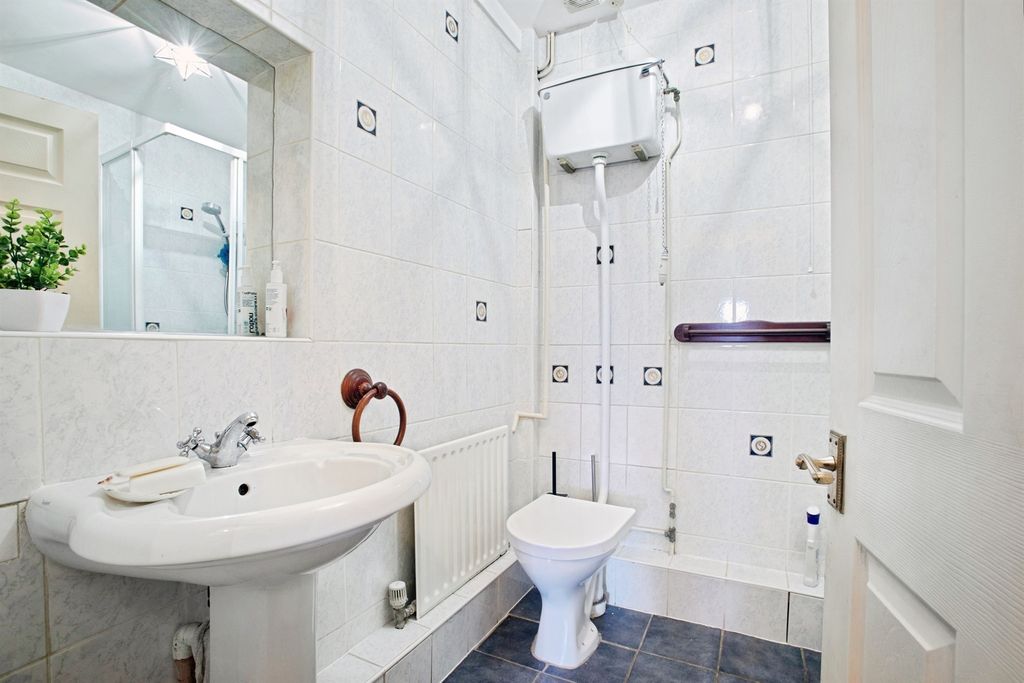 Additional image 16 of 4 bed link detached house for saleHolders Road, Amesbury, Salisbury SP4