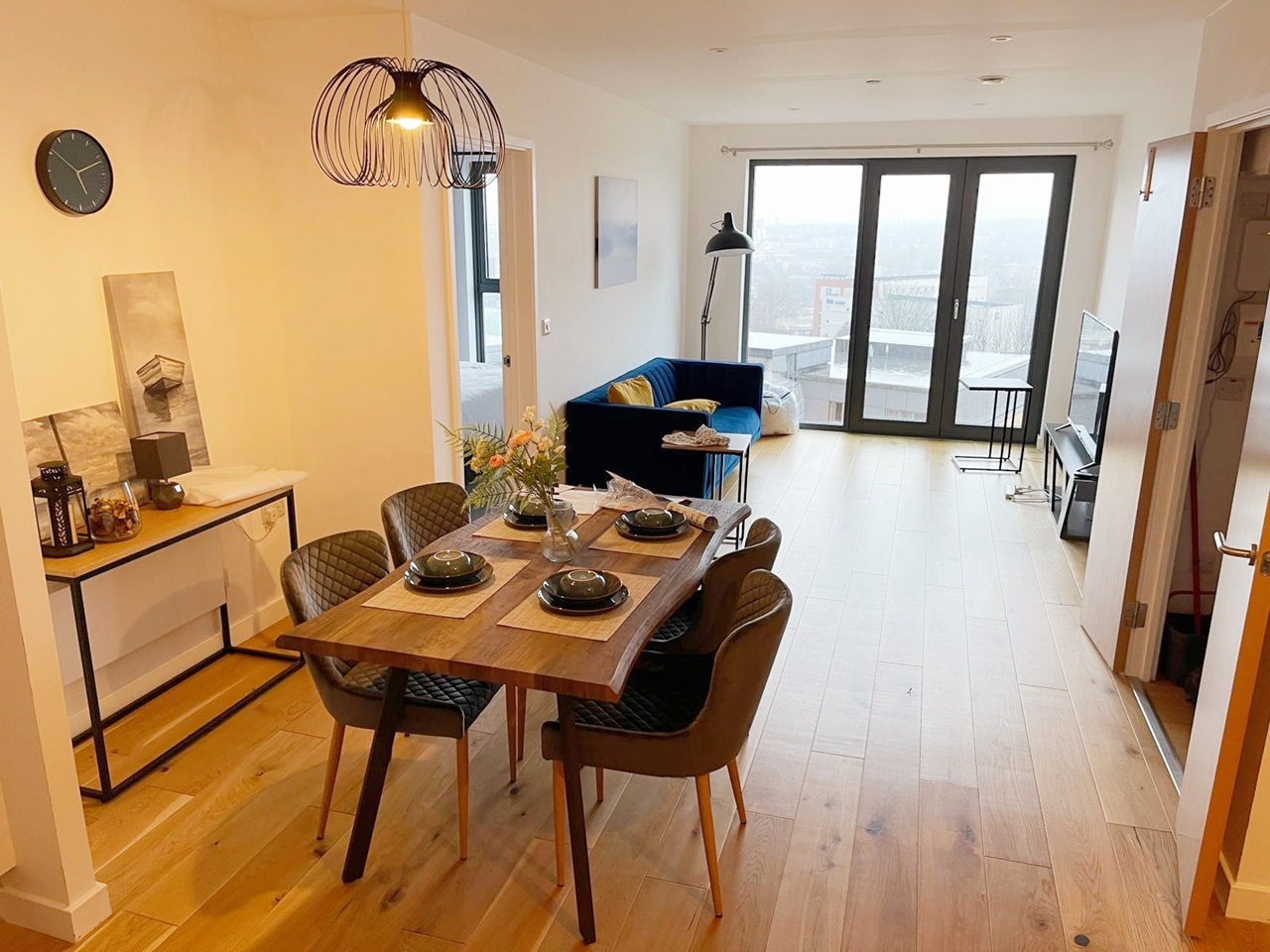 2 Bed Flat, Windmill St, B1, N1 7GU