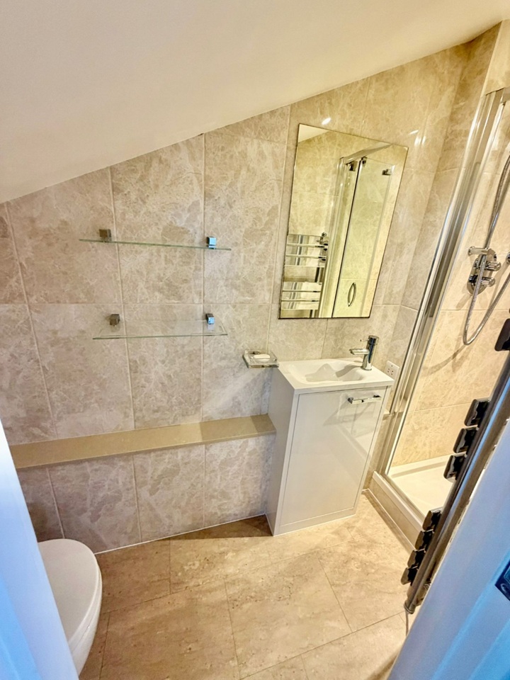 Additional image 15 of 3 Bed Flat, Marloes Road, W8, N1 7GU