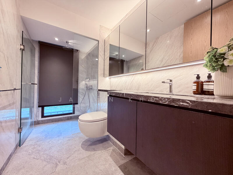 Additional image 14 of 🏠 District 11 Luxury Brand New Corner Terrace Home at Novena