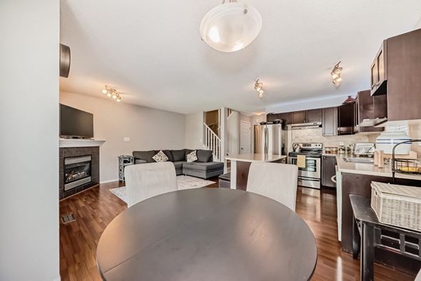 #37, Edmonton, AB, T6W 1V7