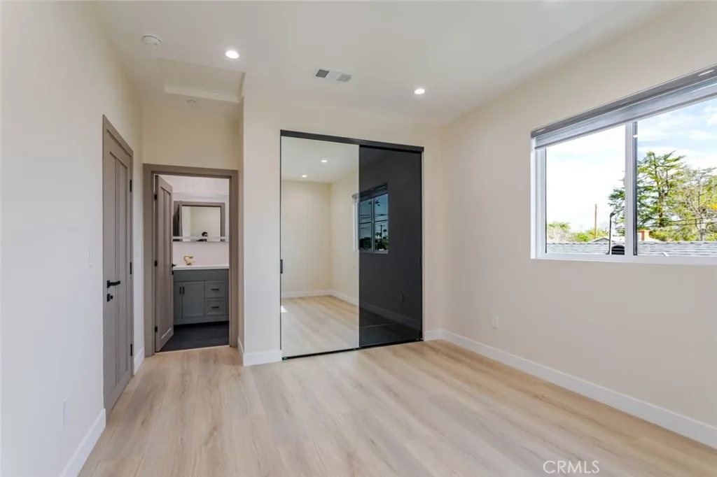 Additional image 30 of 11112 Emelita Street, North Hollywood, CA 91601