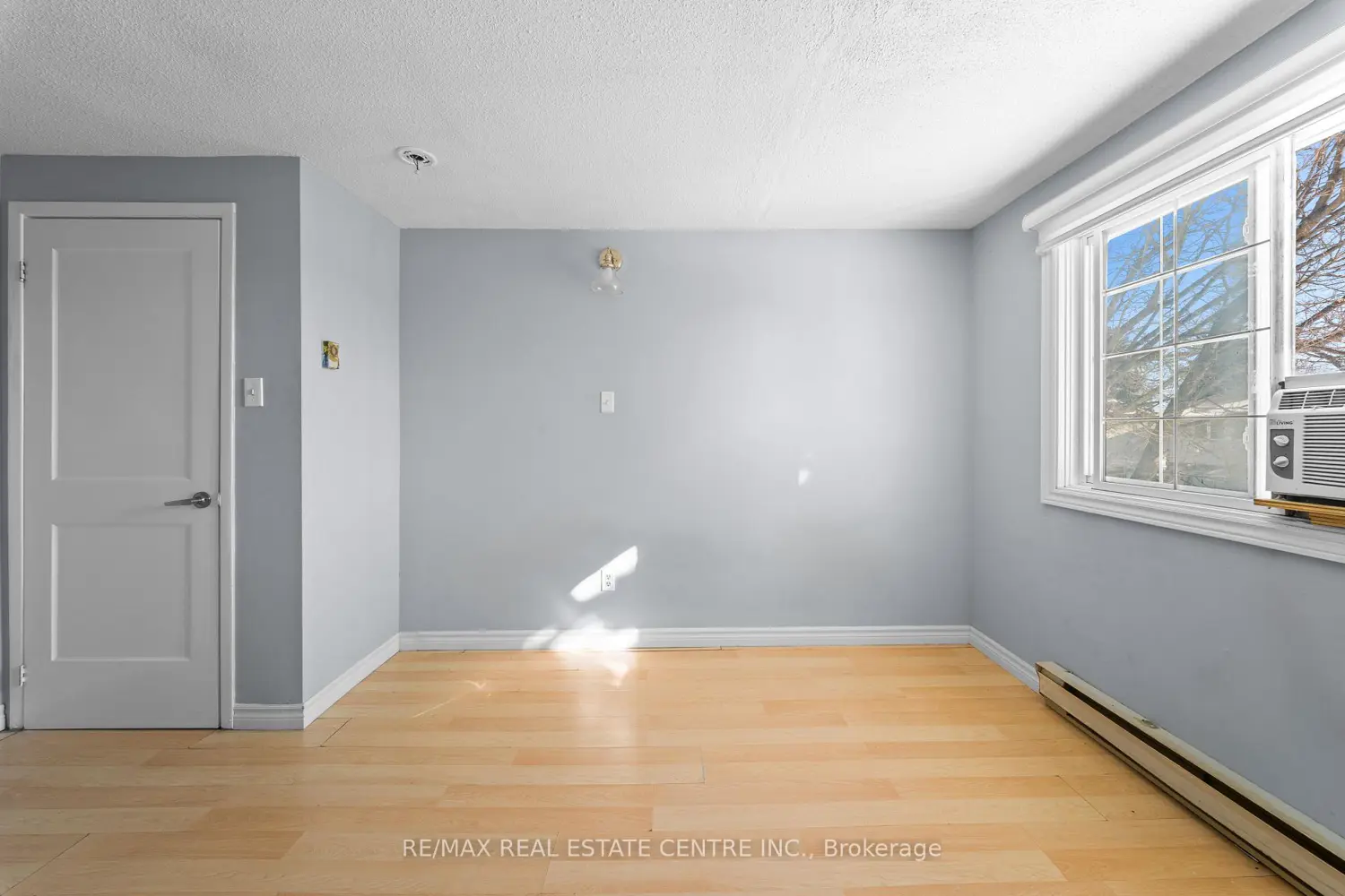 Additional image 16 of 8 Golden Gate Drive