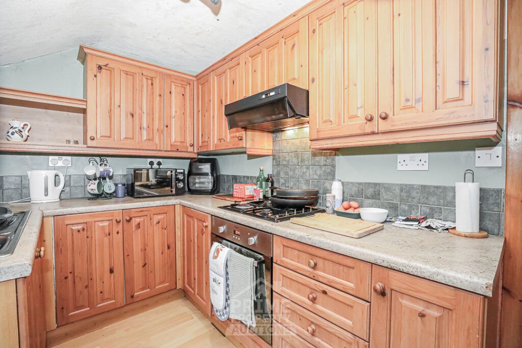 Additional image 10 of 3 bed flat for sale81A Stirling Street, Alva FK12