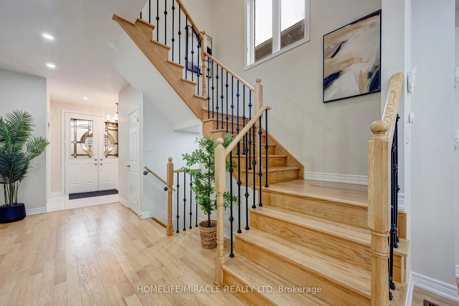 Additional image 8 of 14 Vezna Crescent