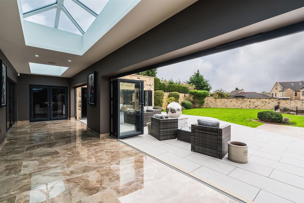 Additional image 21 of 4 bed detached house for sale72 Kiveton Lane, Todwick, Sheffield S26