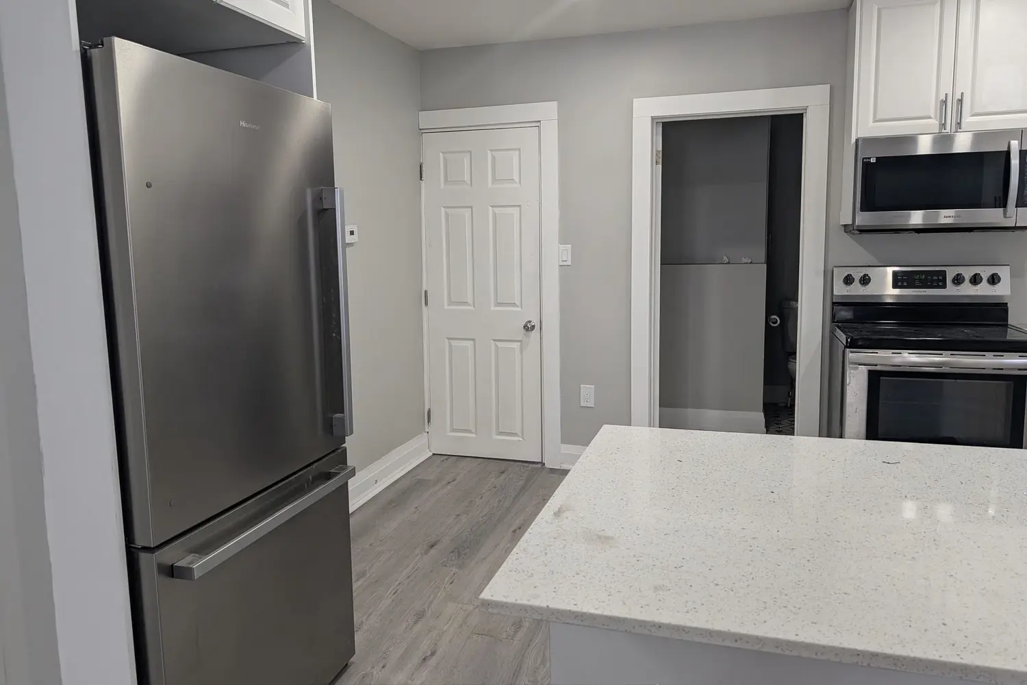 Additional image 9 of 266 Beach Road