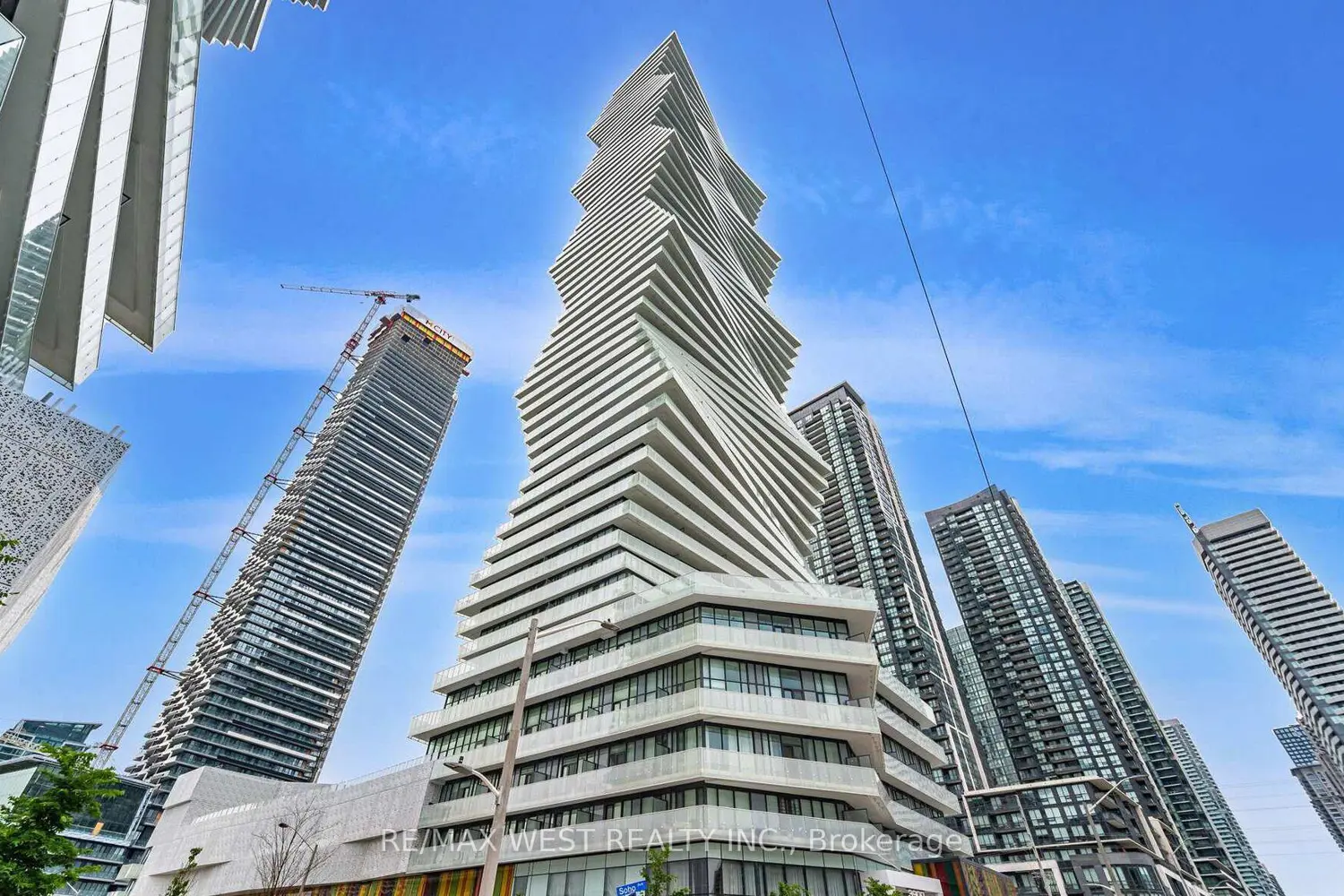 Additional image 2 of 3900 Confederation Parkway 2708