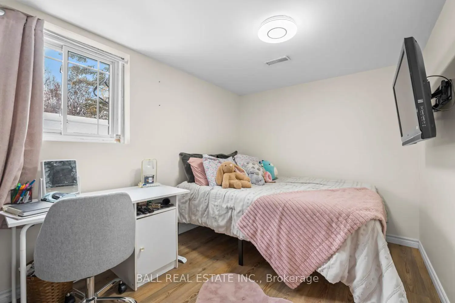 Additional image 12 of 255 Woodward Avenue