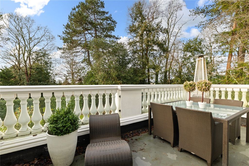 Additional image 11 of 3 bed flat for saleThe Ridge, Ridgemount Road, Sunningdale, Berkshire SL5