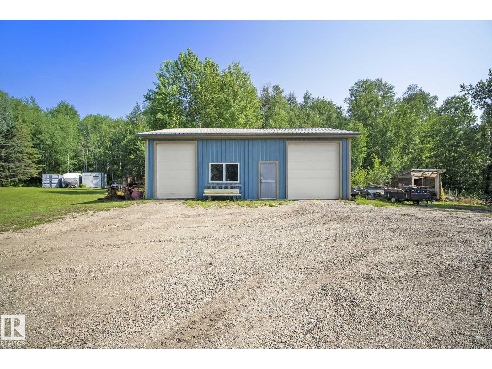 4518 Lakeshore Road, Rural Parkland County, AB, T0E2K0