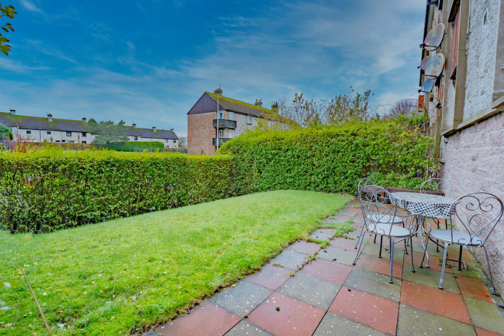 Cairngorm Drive, Aberdeen, AB12