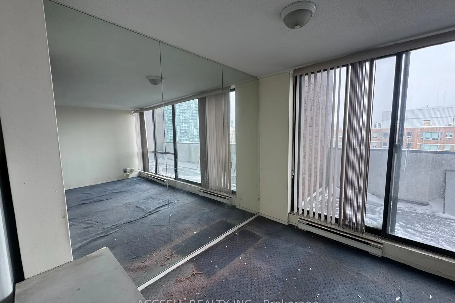 Additional image 5 of 914 Yonge Street 1104