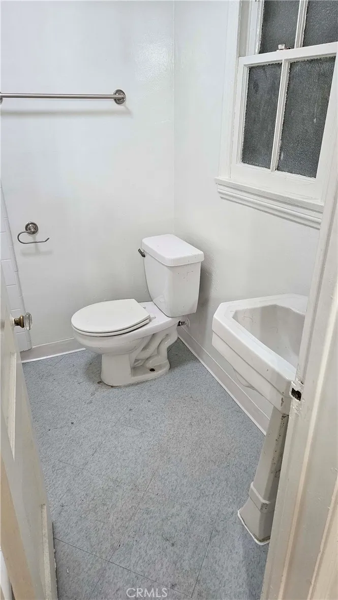 Additional image 16 of 209 S Reeves Dr, Beverly Hills, CA 90212