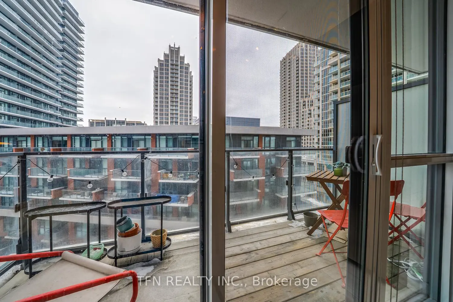 Additional image 13 of 50 Bruyeres Mews 726