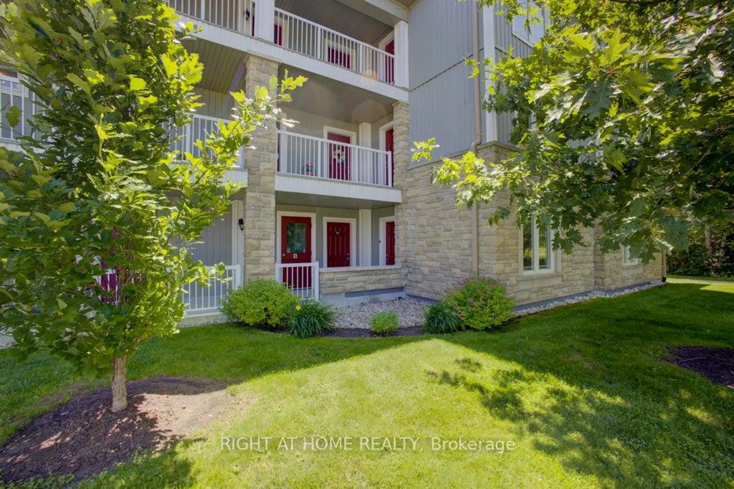 60 Mulligan Lane 123 photo 4