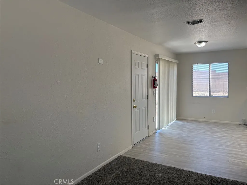 Additional image 14 of 13508 Mohawk Rd, Apple Valley, CA 92308