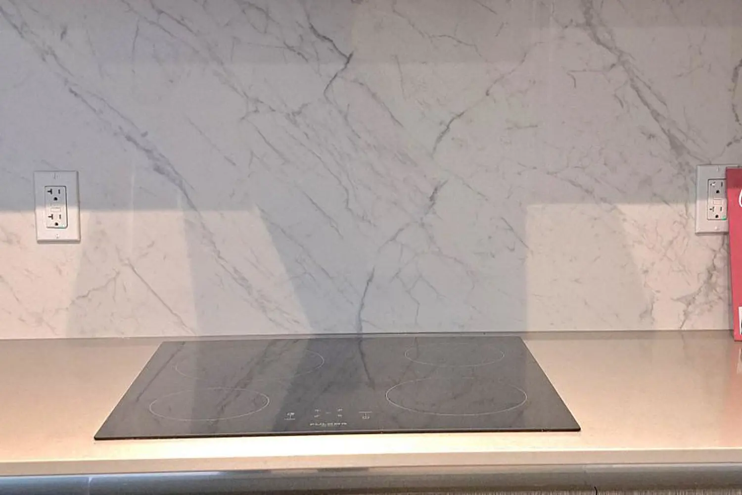 Additional image 9 of 225 Commerce Street 6210