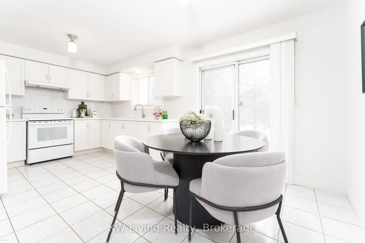 Additional image 6 of 180 Forum Drive 6