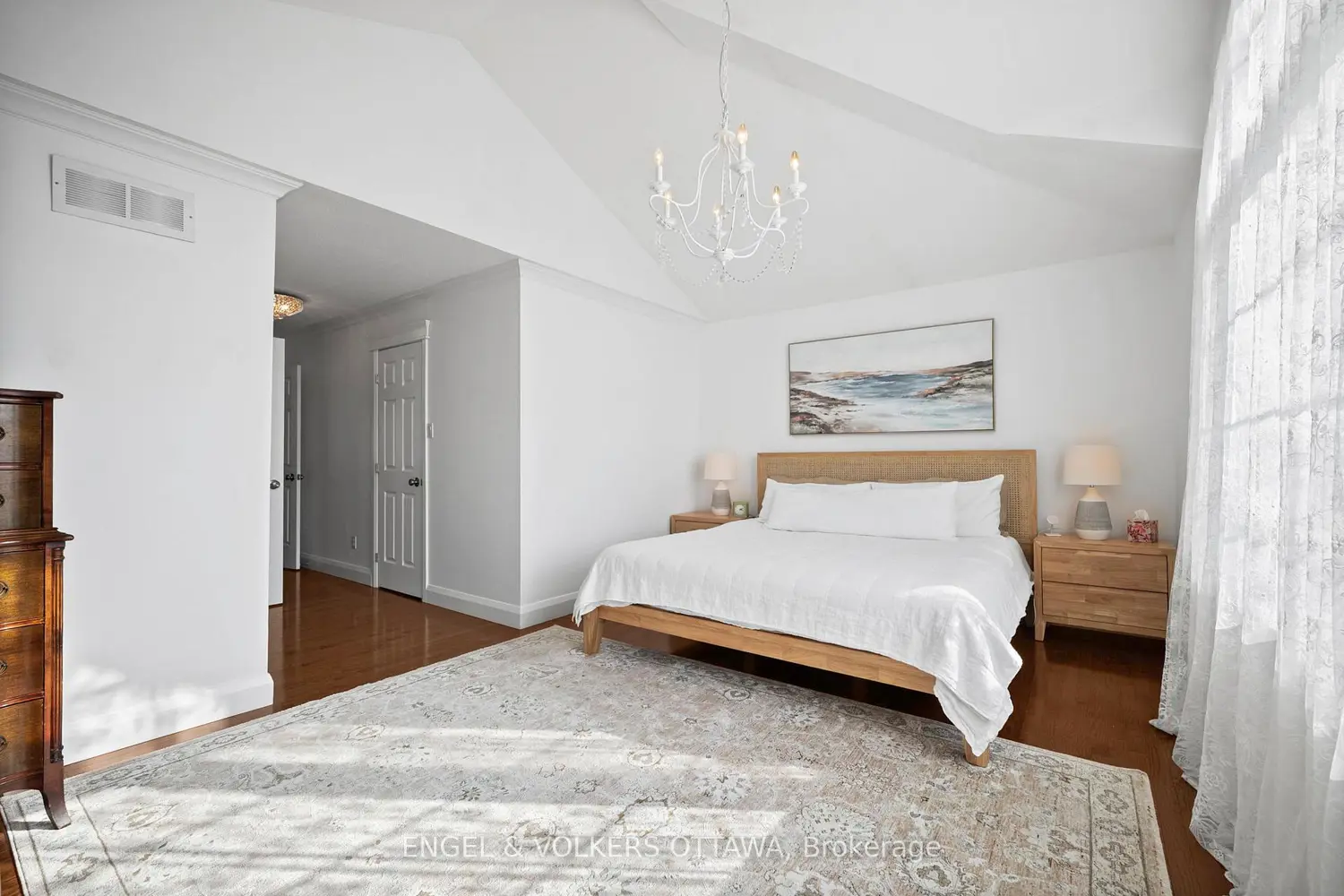 Additional image 12 of 17 Colindale Avenue