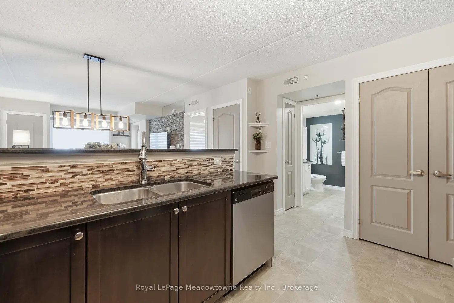 Additional image 7 of 1440 Main Street 114