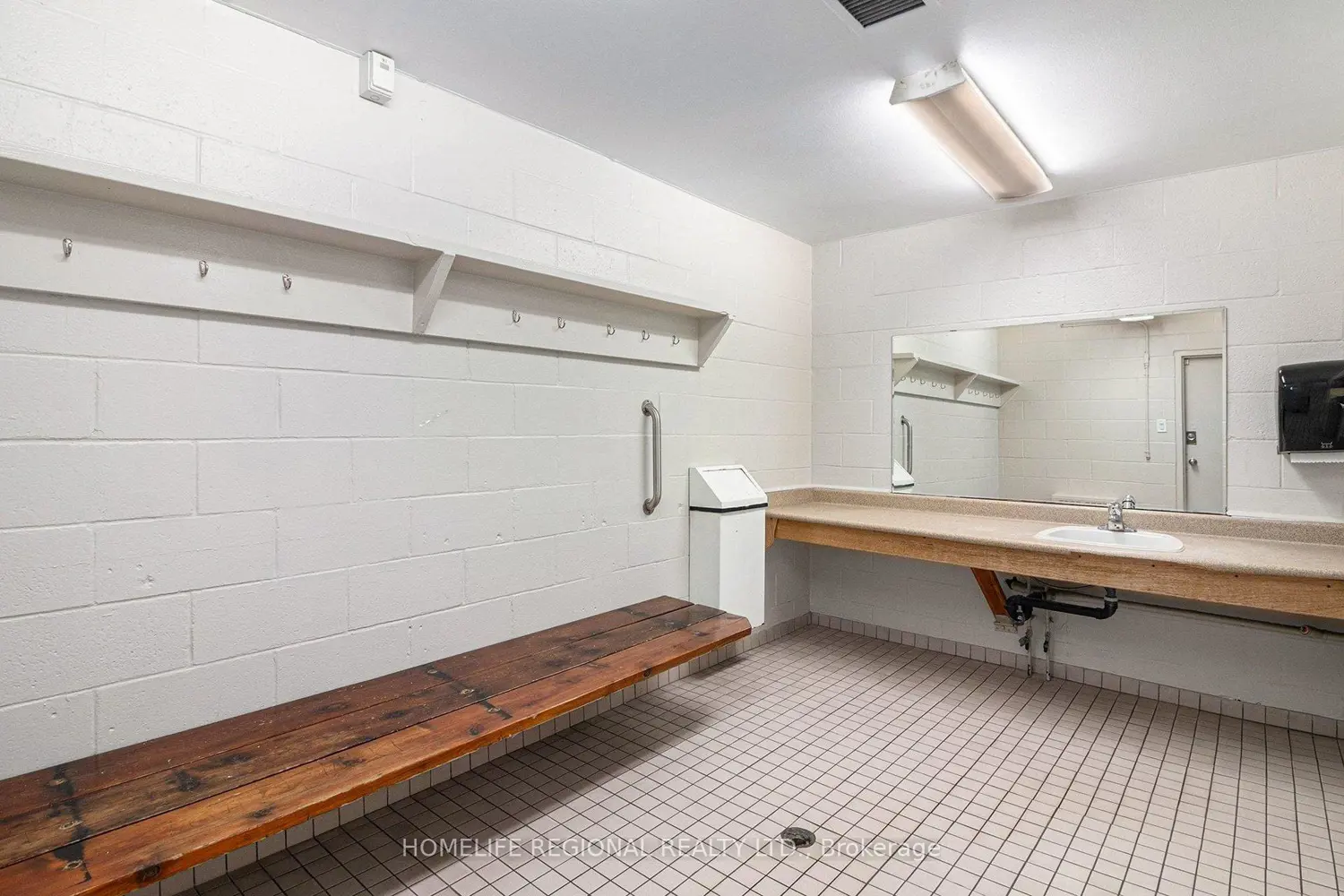 Additional image 16 of 2000 Jasmine Crescent 1403