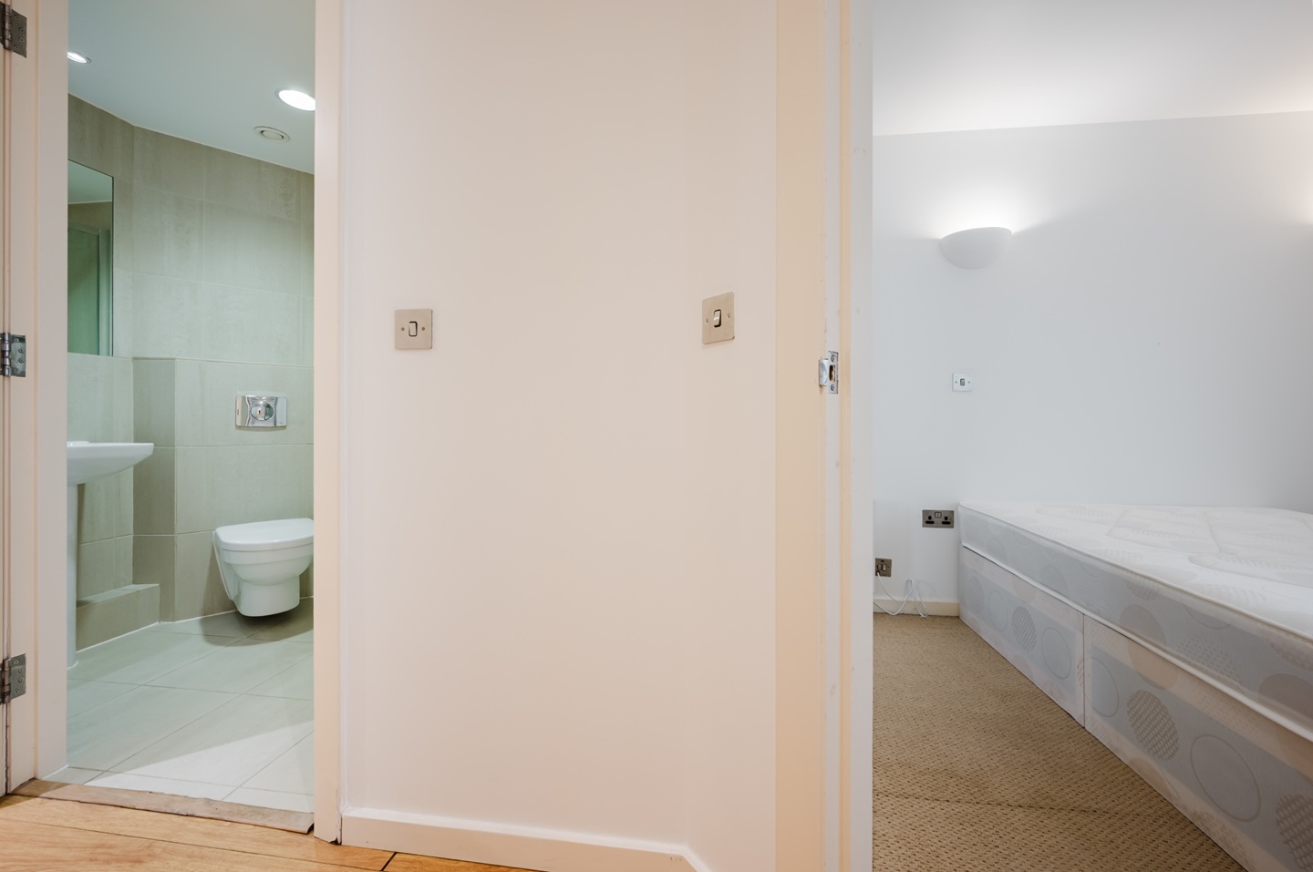 Additional image 15 of 1 Bed Flat, Bridgewater Place, LS11, N1 7GU