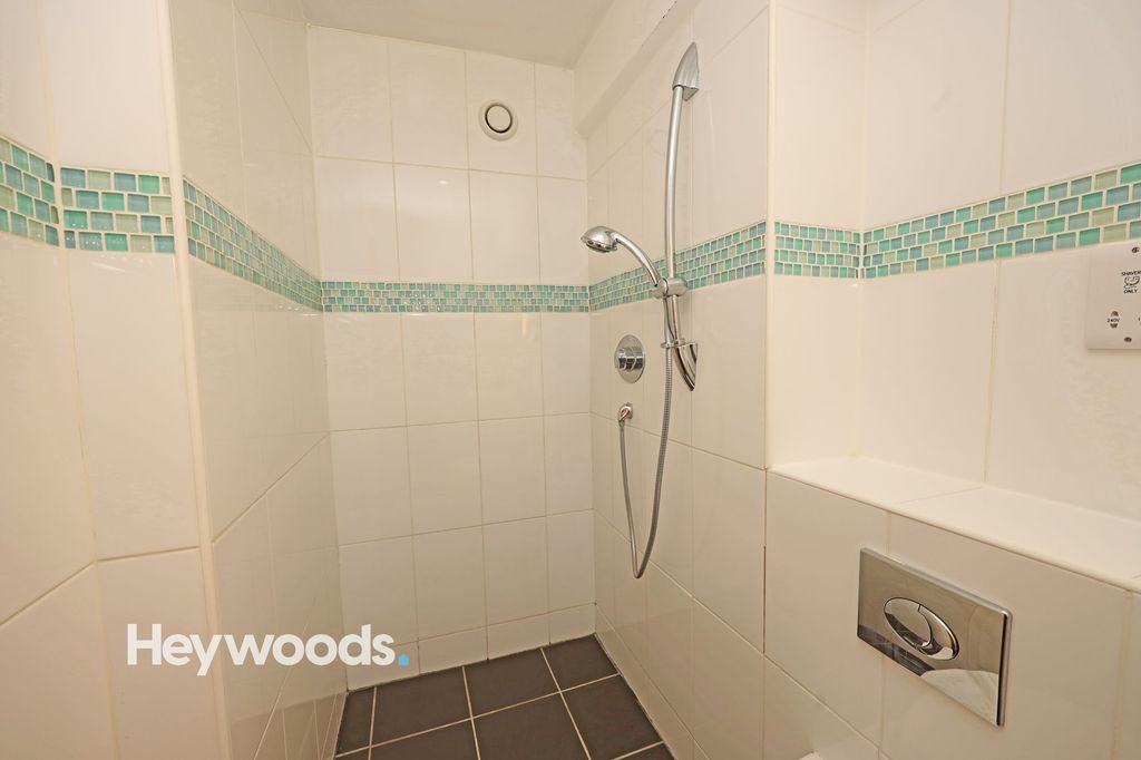 Additional image 10 of 2 bed flat for saleMaple Court, Sidmouth Avenue, Newcastle Under Lyme ST5