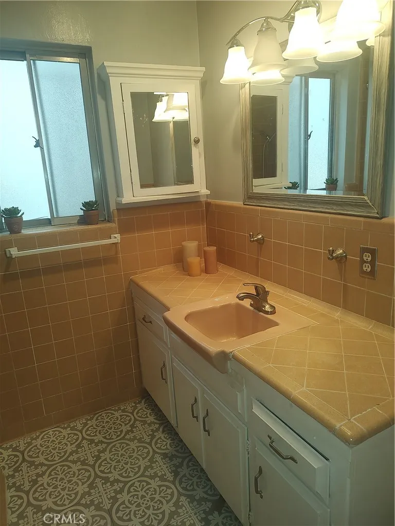 Additional image 19 of 1139 E Ocean Boulevard Unit 109, Long Beach, CA 90802