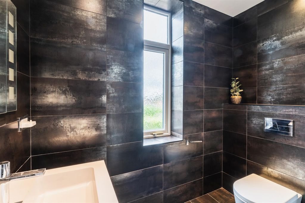 Additional image 32 of 4 bed detached house for sale72 Kiveton Lane, Todwick, Sheffield S26
